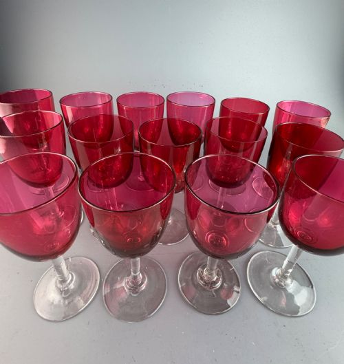 SET OF FIFTEEN VICTORIAN CRANBERRY GLASS WINE GLASSES - ADDITIONAL PHOTO 1