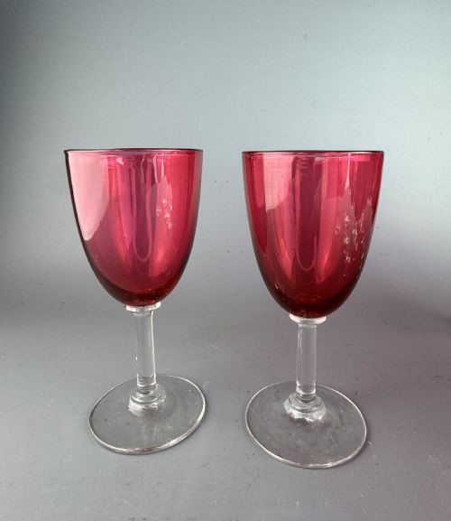 SET OF FIFTEEN VICTORIAN CRANBERRY GLASS WINE GLASSES - ADDITIONAL PHOTO 2