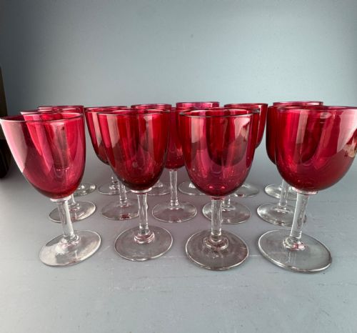SET OF FIFTEEN VICTORIAN CRANBERRY GLASS WINE GLASSES - ADDITIONAL PHOTO 3