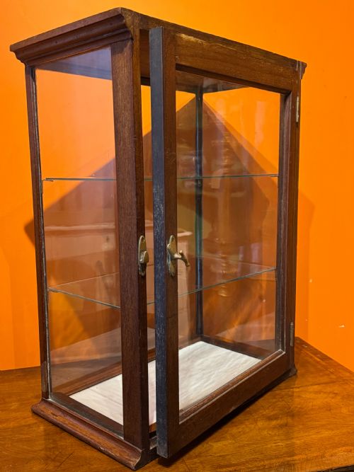 EDWARDIAN TABLE TOP SHOP DISPLAY CABINET - ADDITIONAL PHOTO 3