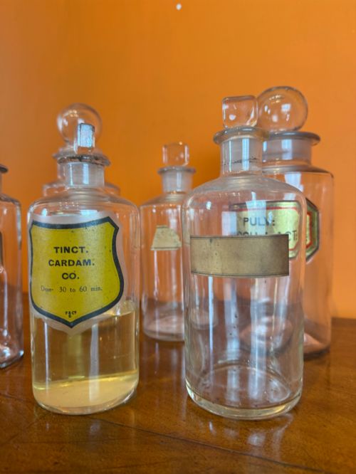 FIVE ANTIQUE GLASS CHEMIST PHARMACY BOTTLES - ADDITIONAL PHOTO 2