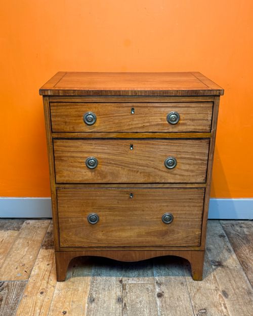 Small Regency Satinwood Chest of Drawers