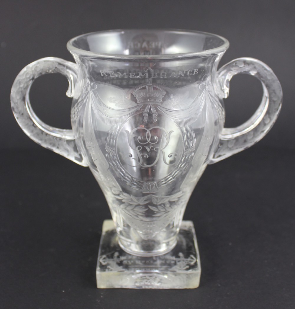 Engraved George V Commemorative Vase, Thos. Goode Limited Edition
