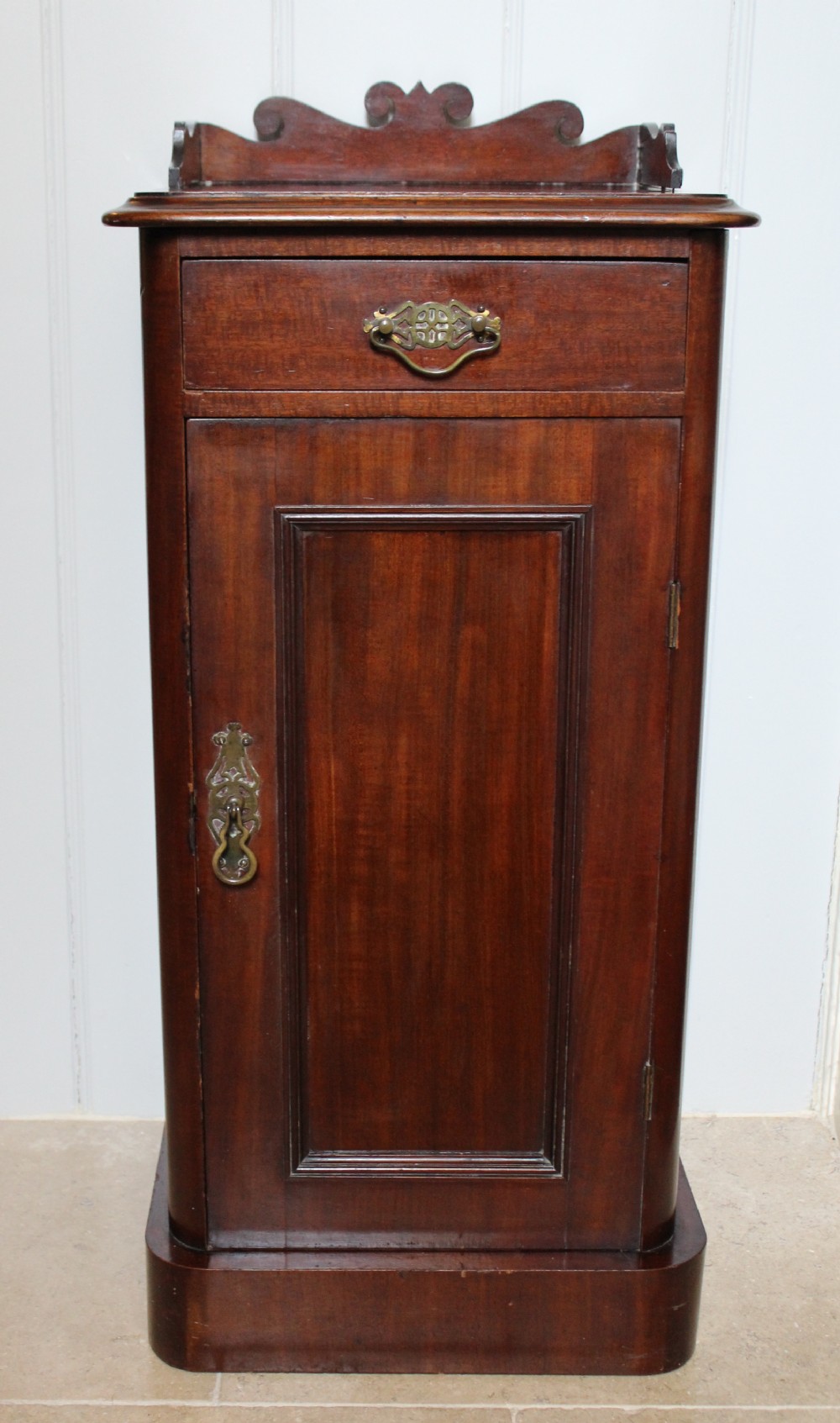 Victorian Mahogany Bedside Pot Cupboard circa 1900