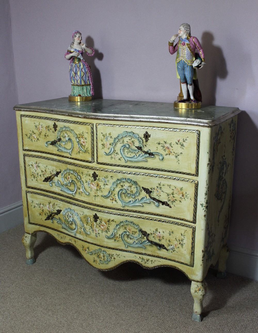 Venetian Painted Serpentine Chest of Drawers