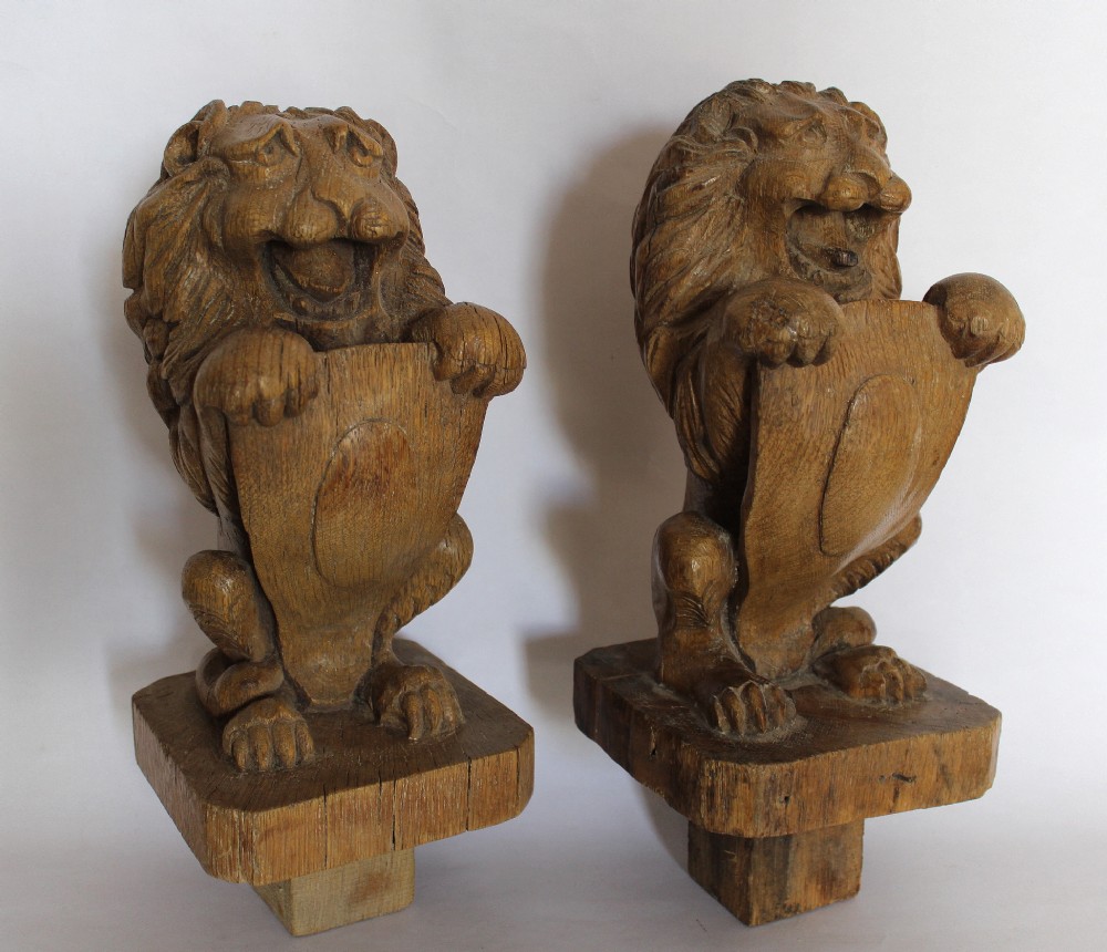 Pair of Carved Oak Lion Newel Post Finials / Corbels