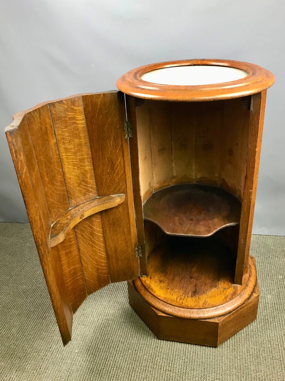 Victorian Oak Fluted Cylindrical Pedestal Pot Cupboard View V