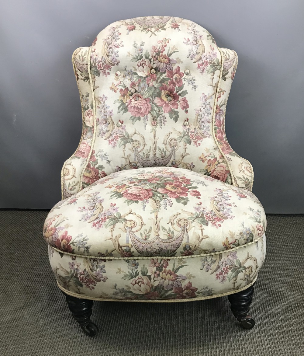 Victorian Chintz Bedroom / Cocktail Chair View III