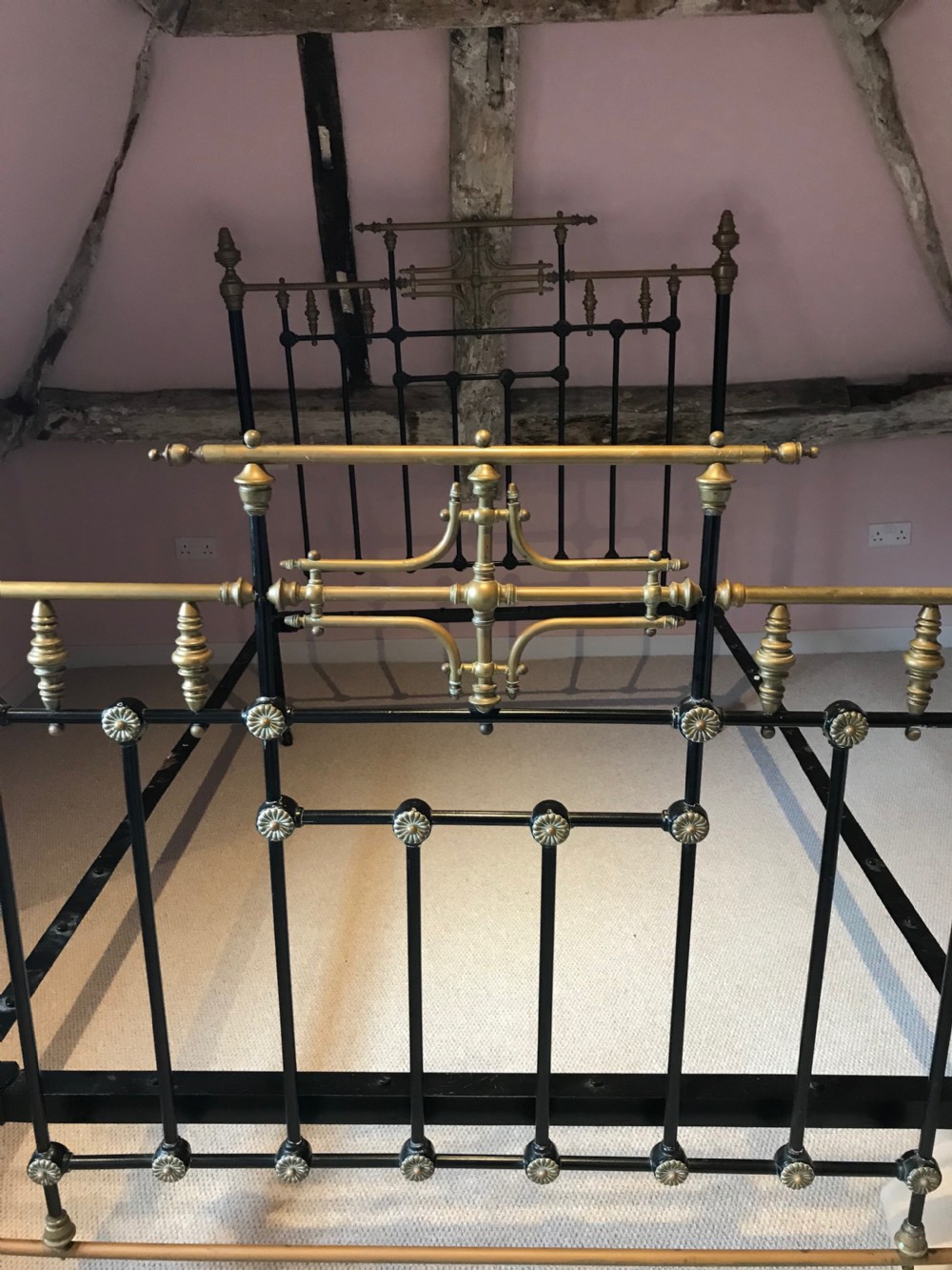 Good Quality Victorian Brass & Cast Iron Double Bed View IV