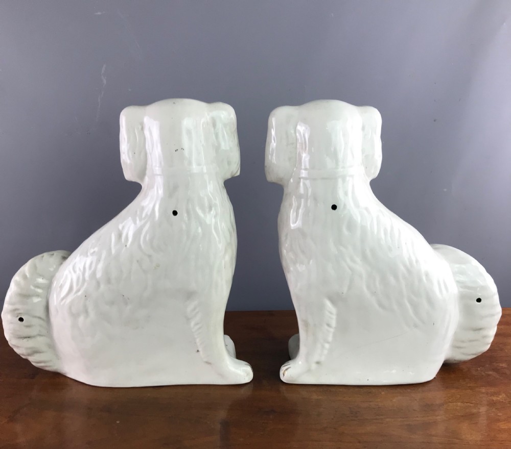 Large Pair of Victorian Staffordshire Pottery Dogs / Spaniels View III