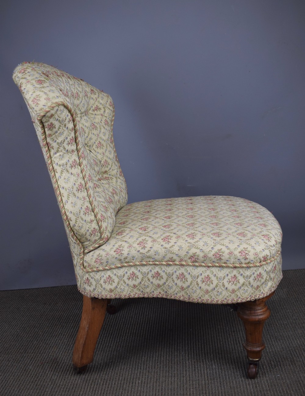Victorian button back nursing bedroom chair View IV
