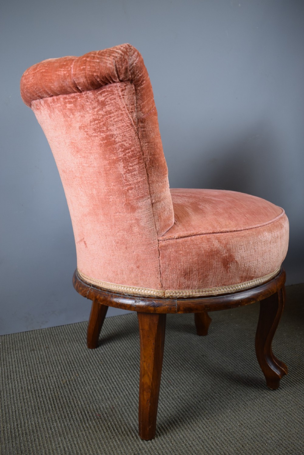 Pair of French button back pink velvet bedroom chairs View VI