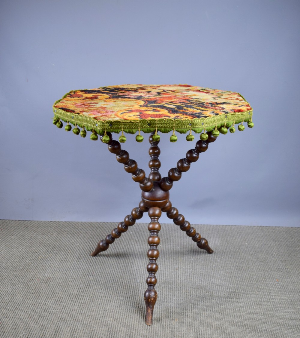 Victorian bobbin turned gipsy occasional table