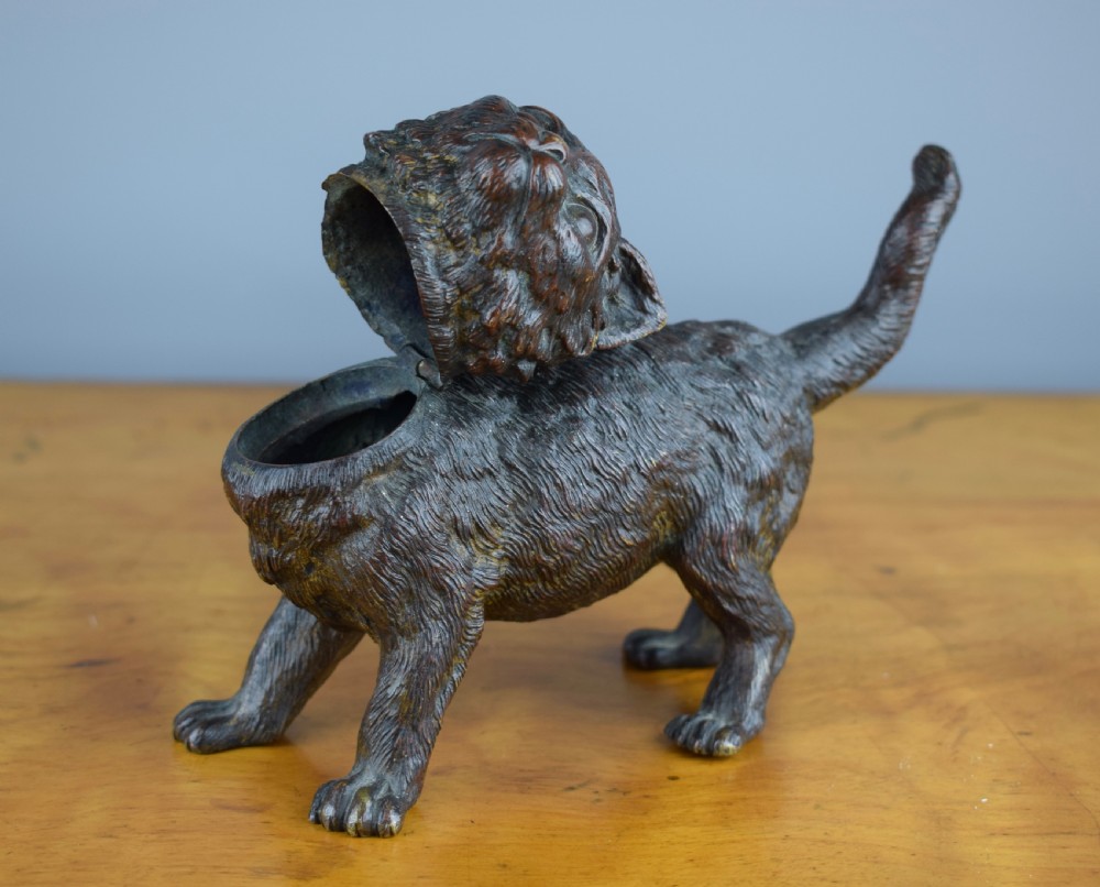Austrian cold painted bronze cat inkwell View III