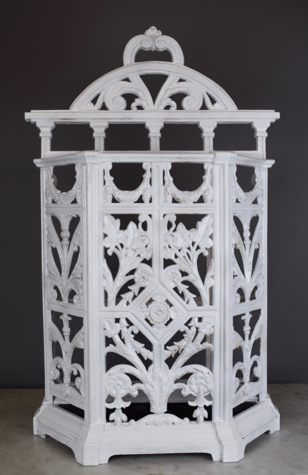 Victorian cast iron stick or umbrella stand View II