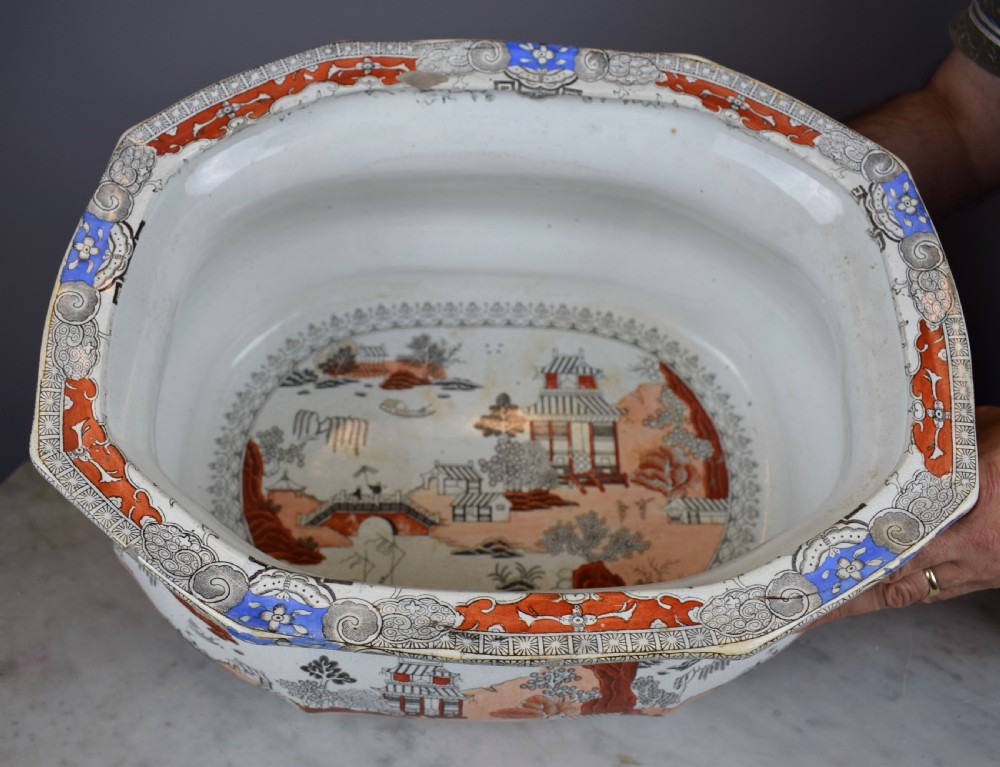 Mason's Ironstone Footbath in Pekin Japan pattern circa 1830 View V