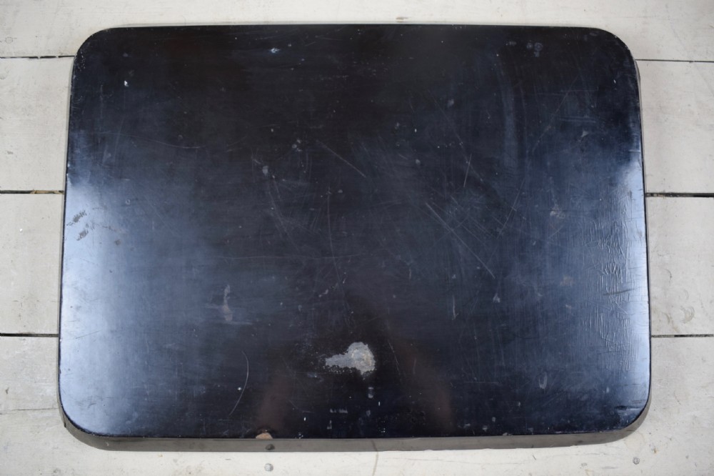 A large good quality Regency paper mâché tray with gilt decoration View VI