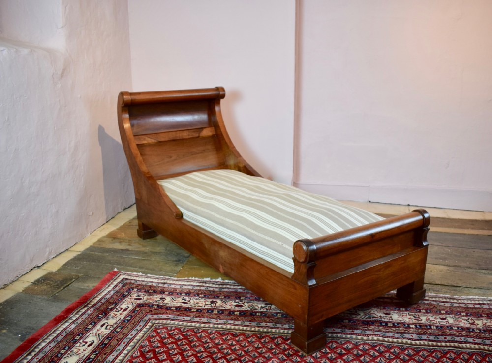 French Empire Mahogany Boar Shaped Daybed Chaise Longue View II