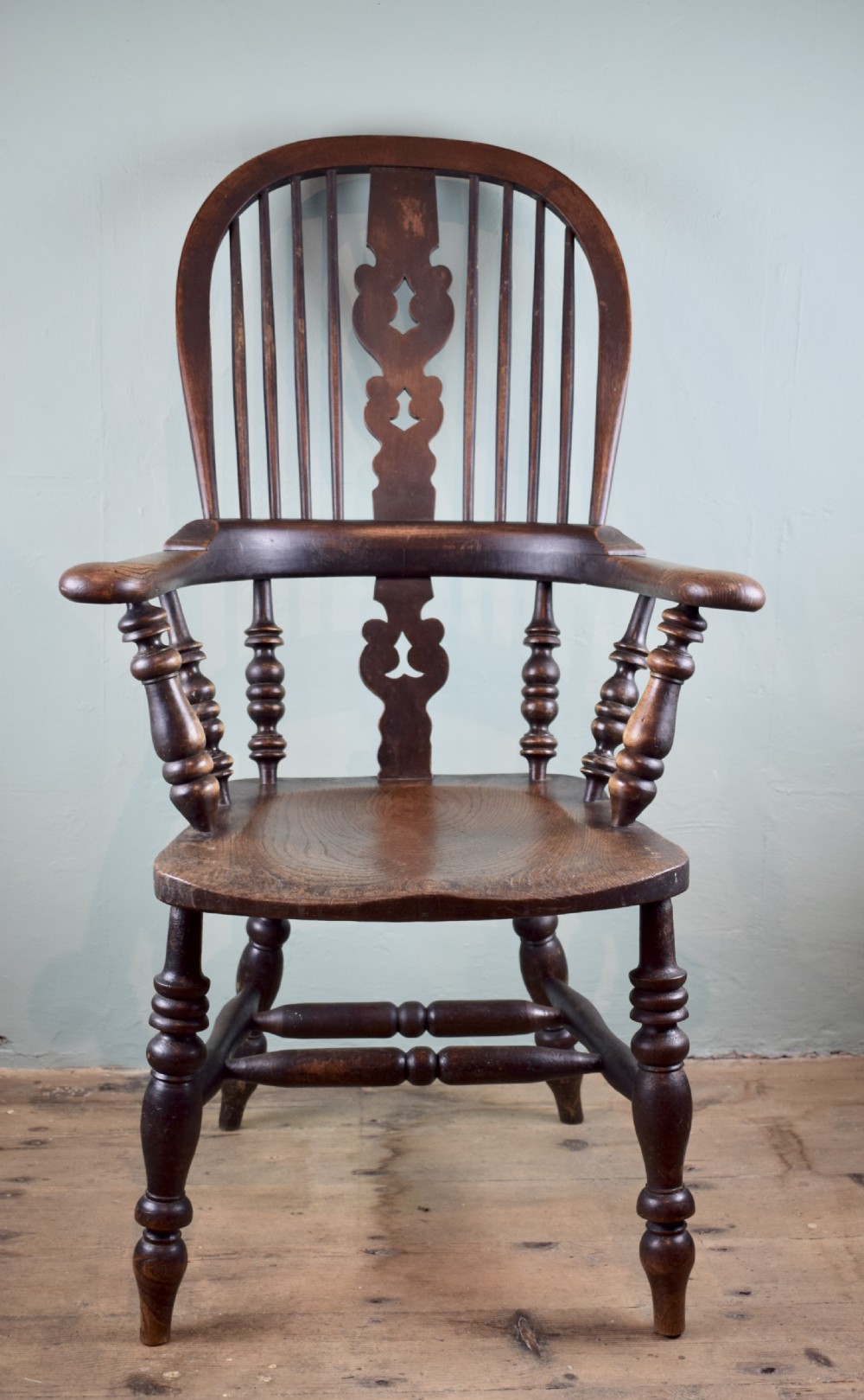Antique broad arm Windsor elbow chair circa 1850 View II