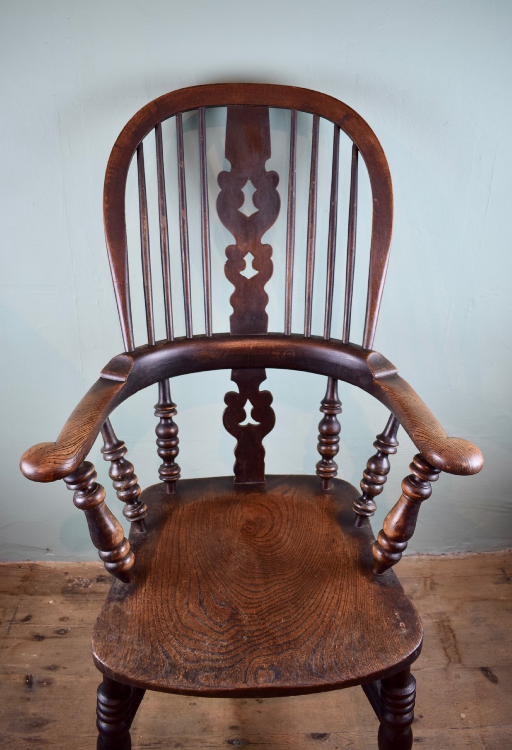 Antique broad arm Windsor elbow chair circa 1850 View III