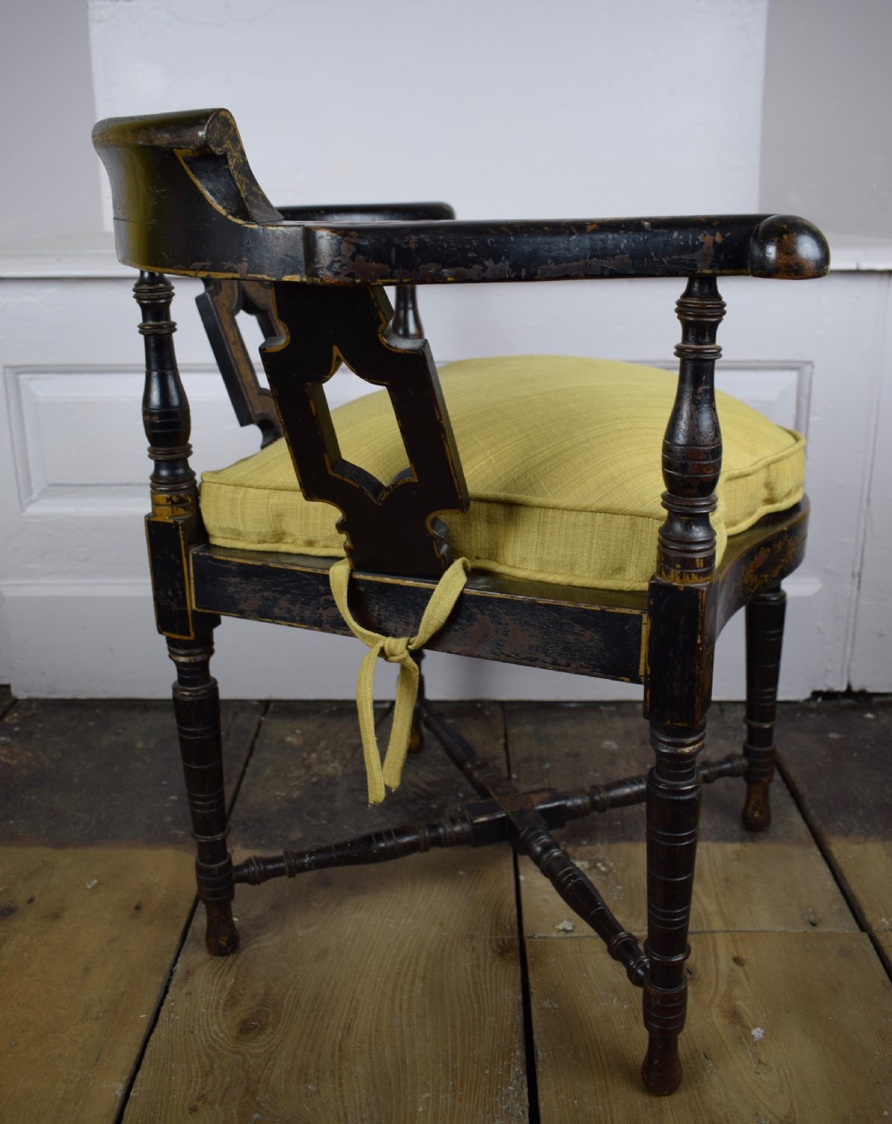 Edwardian Chinoiserie Decorated Black Lacquer Corner Chair View VI