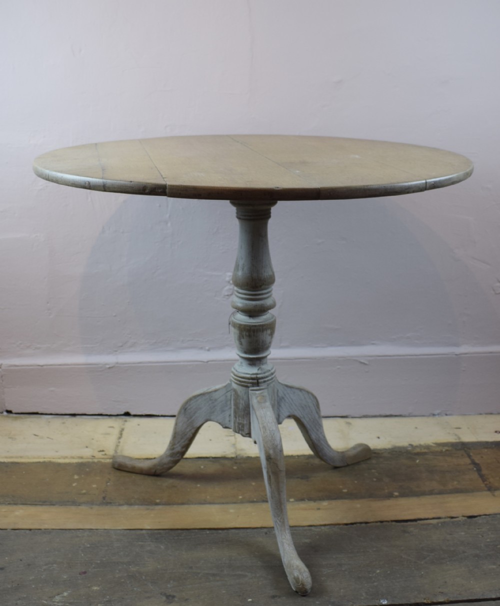 Georgian Limed Oak Tripod Table