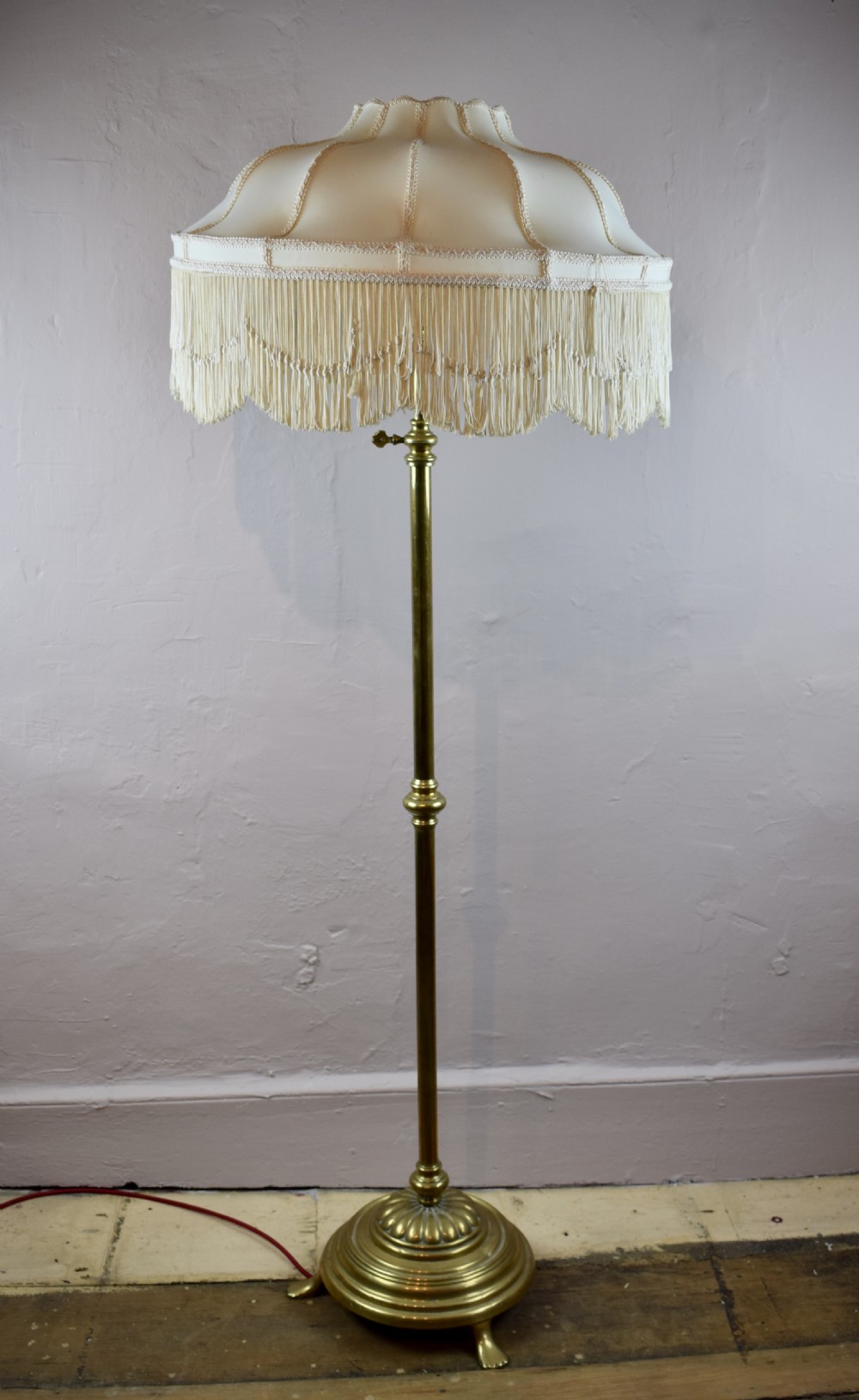 Edwardian Telescopic Adjustable Brass Standard Lamp