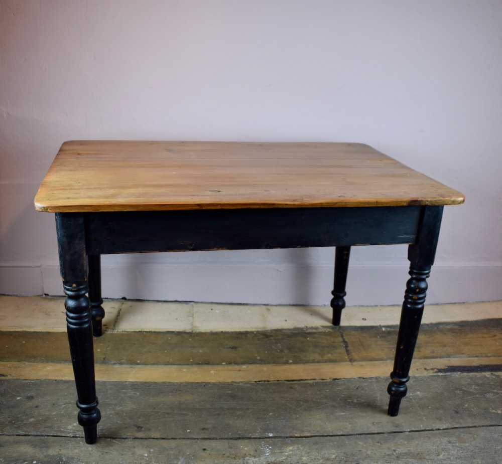 An Antique Victorian Pine Kitchen Table in Original Paint View IV