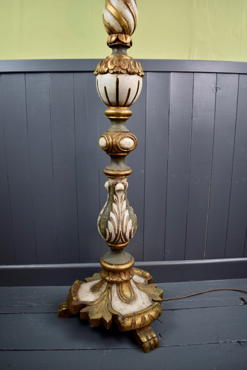 Italian carved gilt wood and painted standard lamp in Florentine style View III