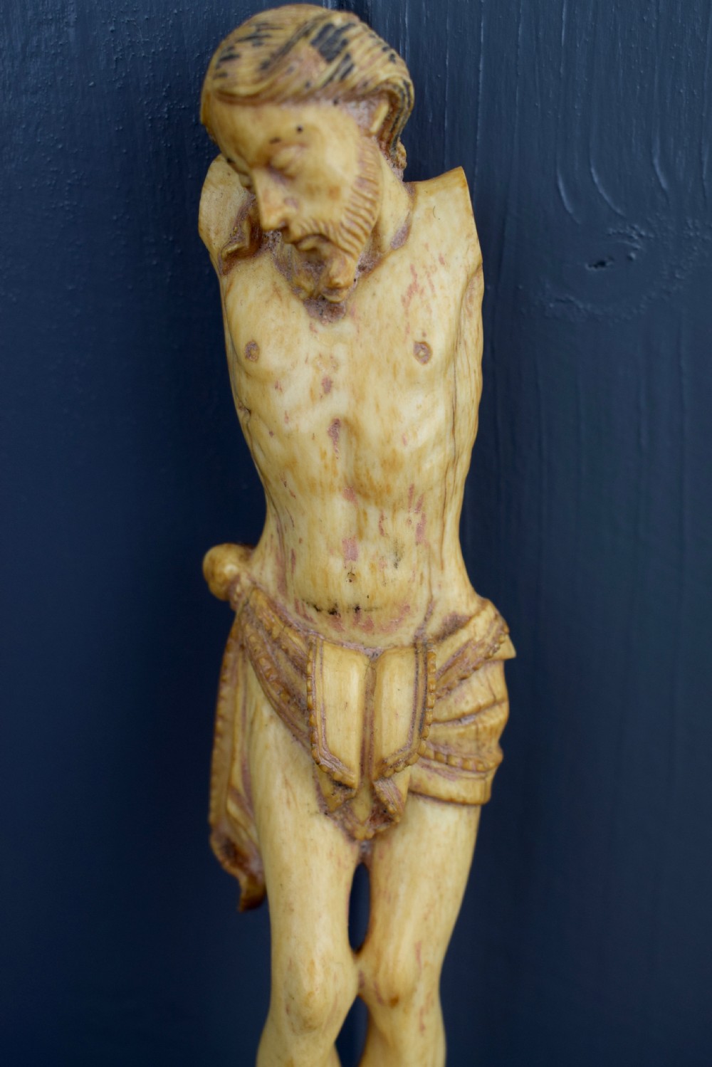 16th / 17th Century finely detailed carved ivory Corpus Christi View II