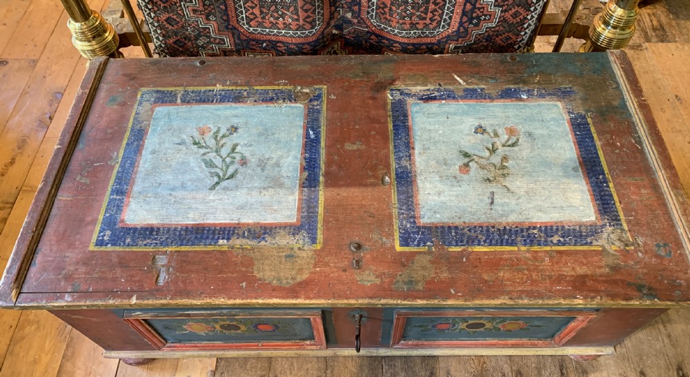 Antique Swedish painted pine Folk Art  coffer View III