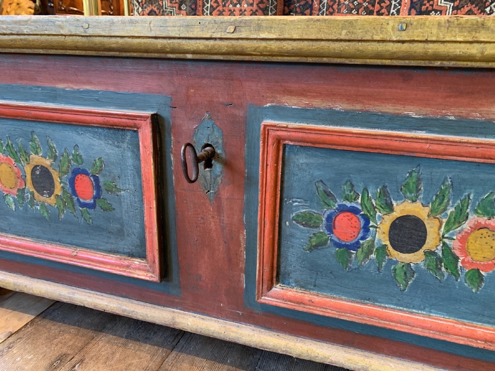 Antique Swedish painted pine Folk Art  coffer View VIII
