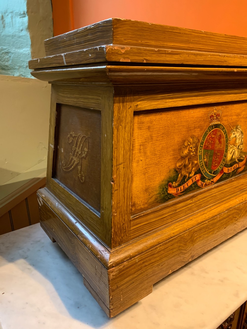 Victorian Faux Bois Pedestal hand painted with Royal Coat of Arms and VR cypher View VI
