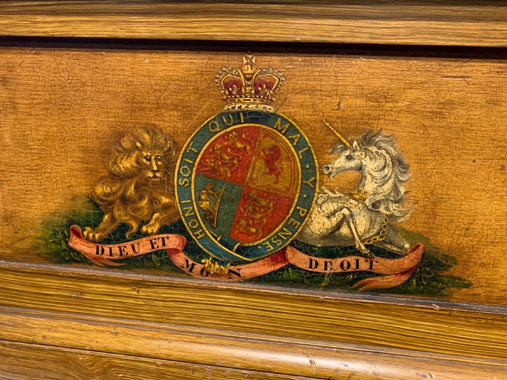 Victorian Faux Bois Pedestal hand painted with Royal Coat of Arms and VR cypher View VII