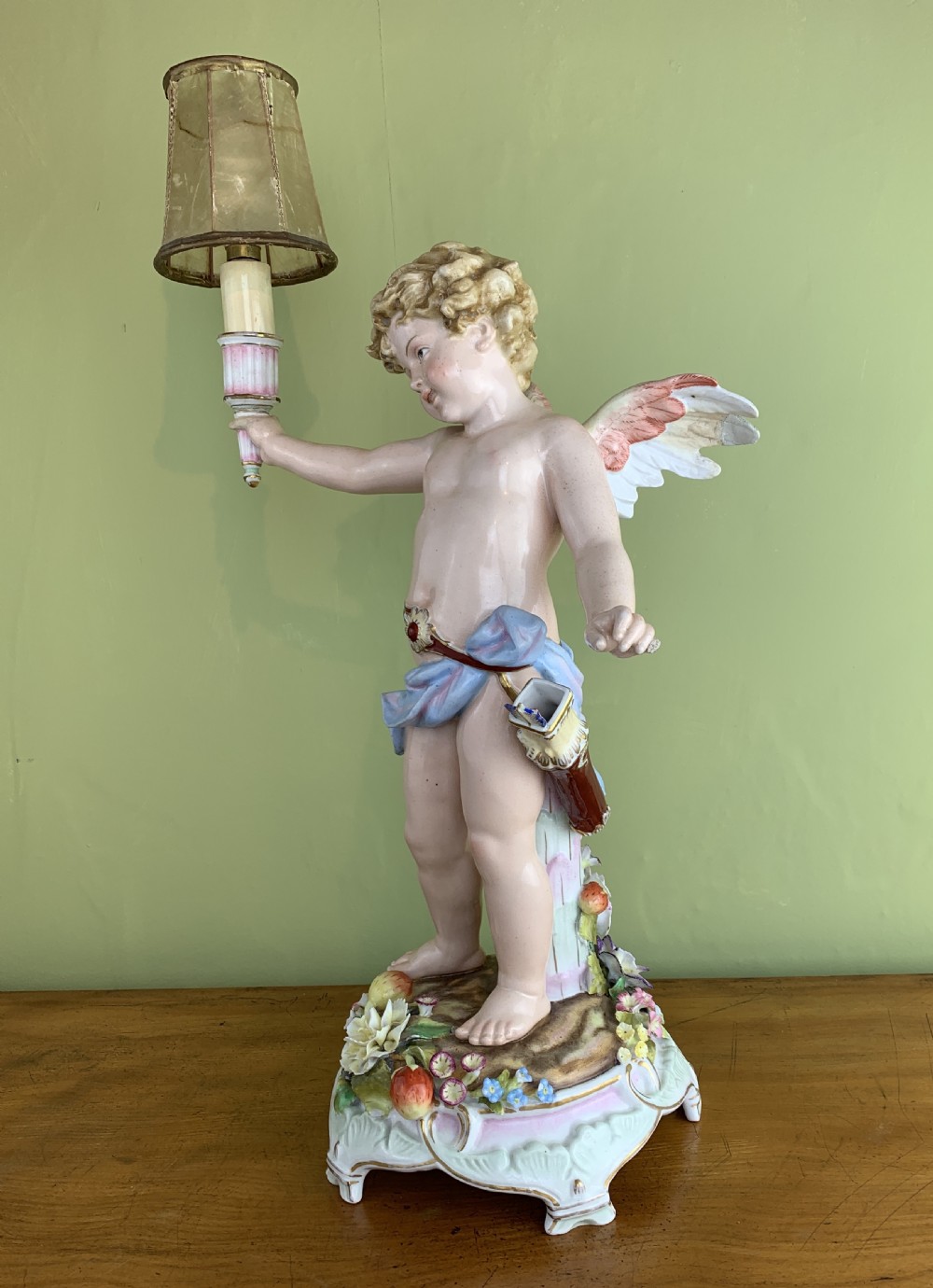 German Schierholz Porcelain Cherub table lamp View XII