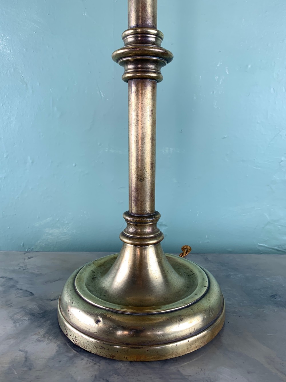 Antique GEC brass desk lamp View VII