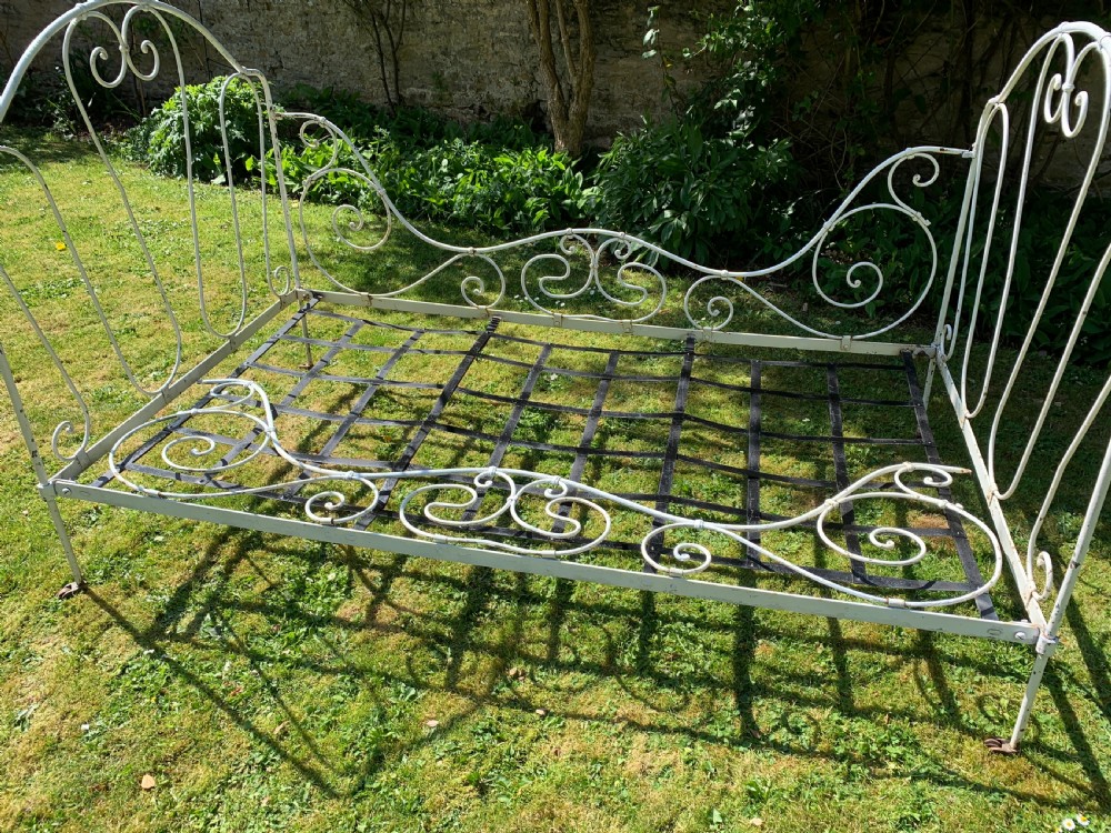 Antique French wrought iron folding day bed View VIII
