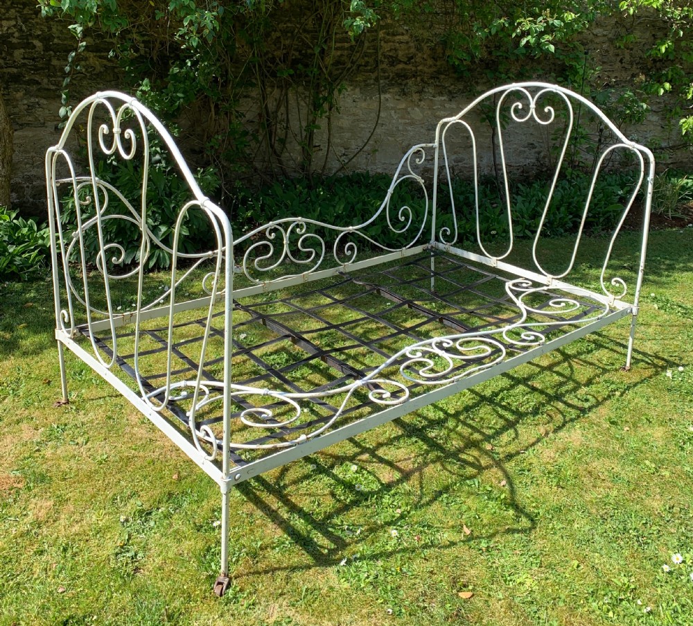 Antique French wrought iron folding day bed View IX