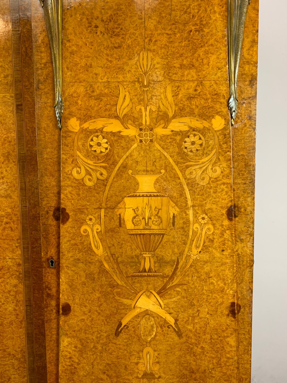 Victor Epeaux Paris, exhibition quality ormolu mounted marquetry thuya wood armoire View XVII