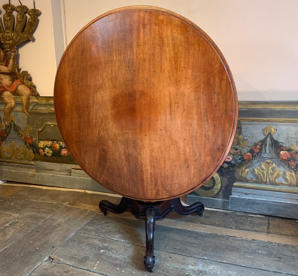 Antique Victorian mahogany tip top breakfast dining table View VI