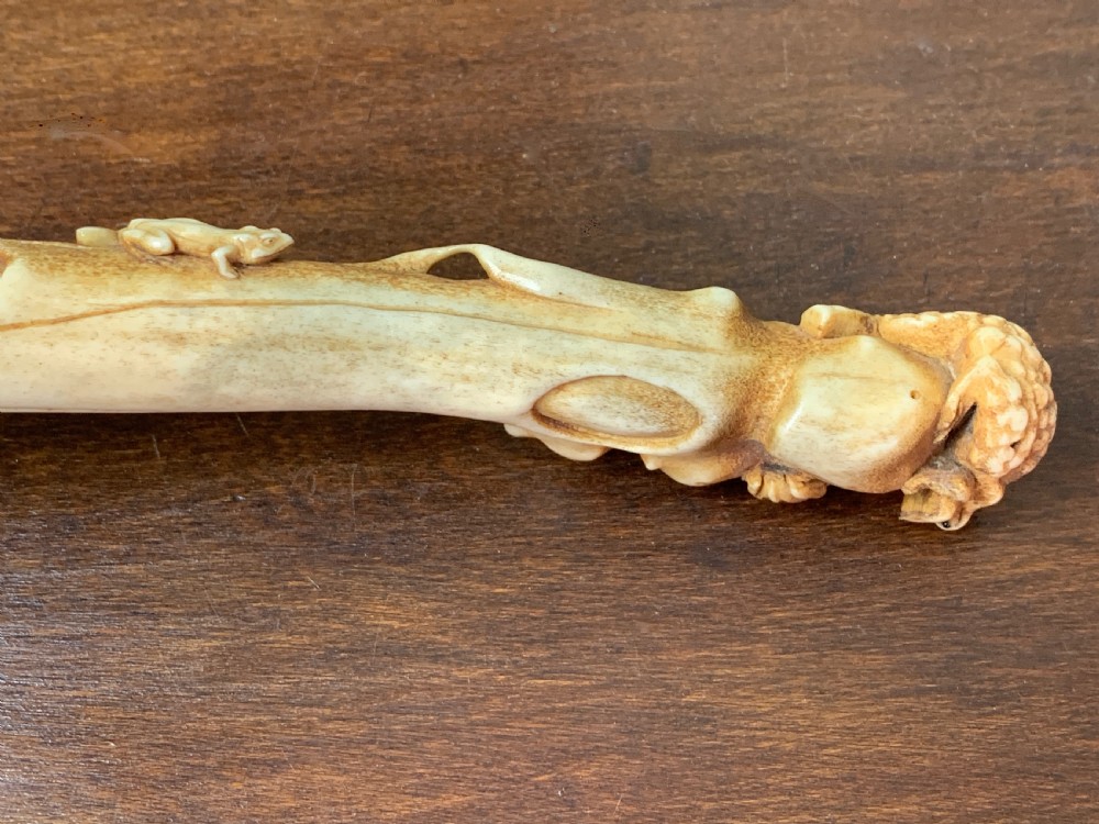 Signed Japanese carved bone parasol handle carved with frogs View VI