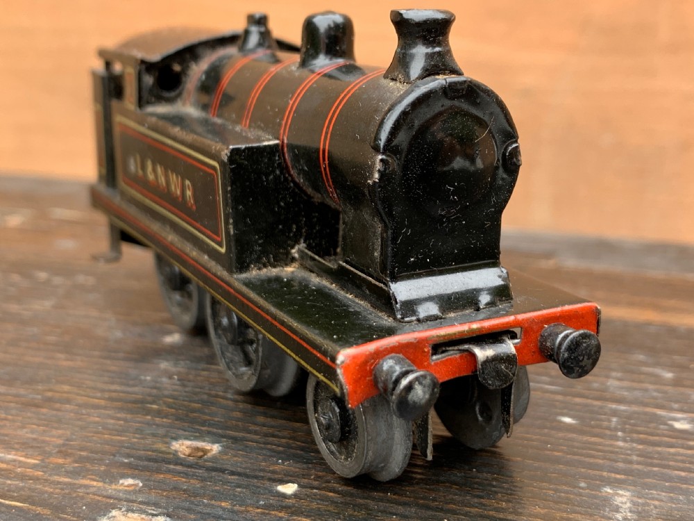A Bing LNWR 00 gauge tinplate clockwork tank locomotive View VI