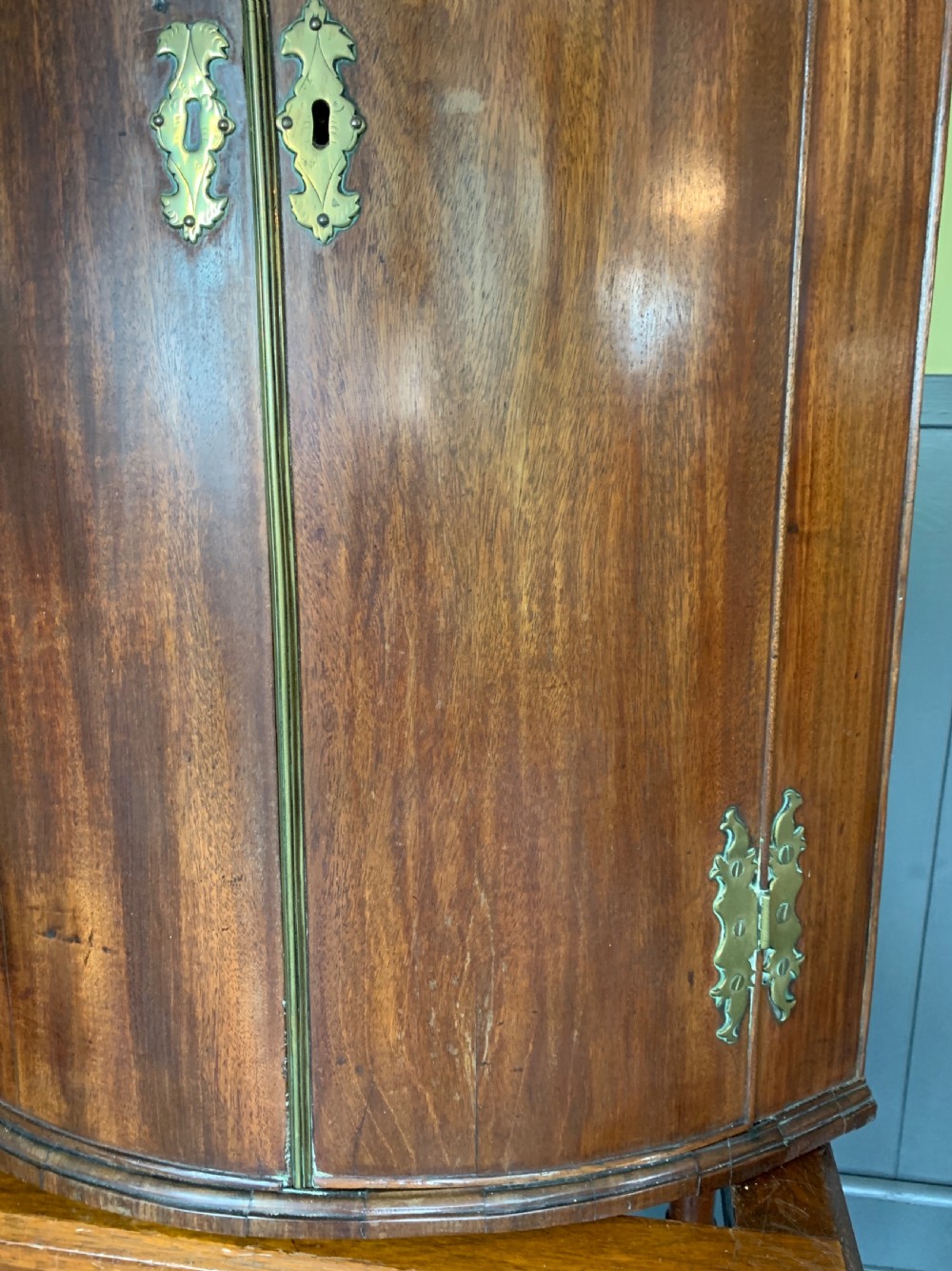 Georgian mahogany wall hanging bow front corner cupboard View III