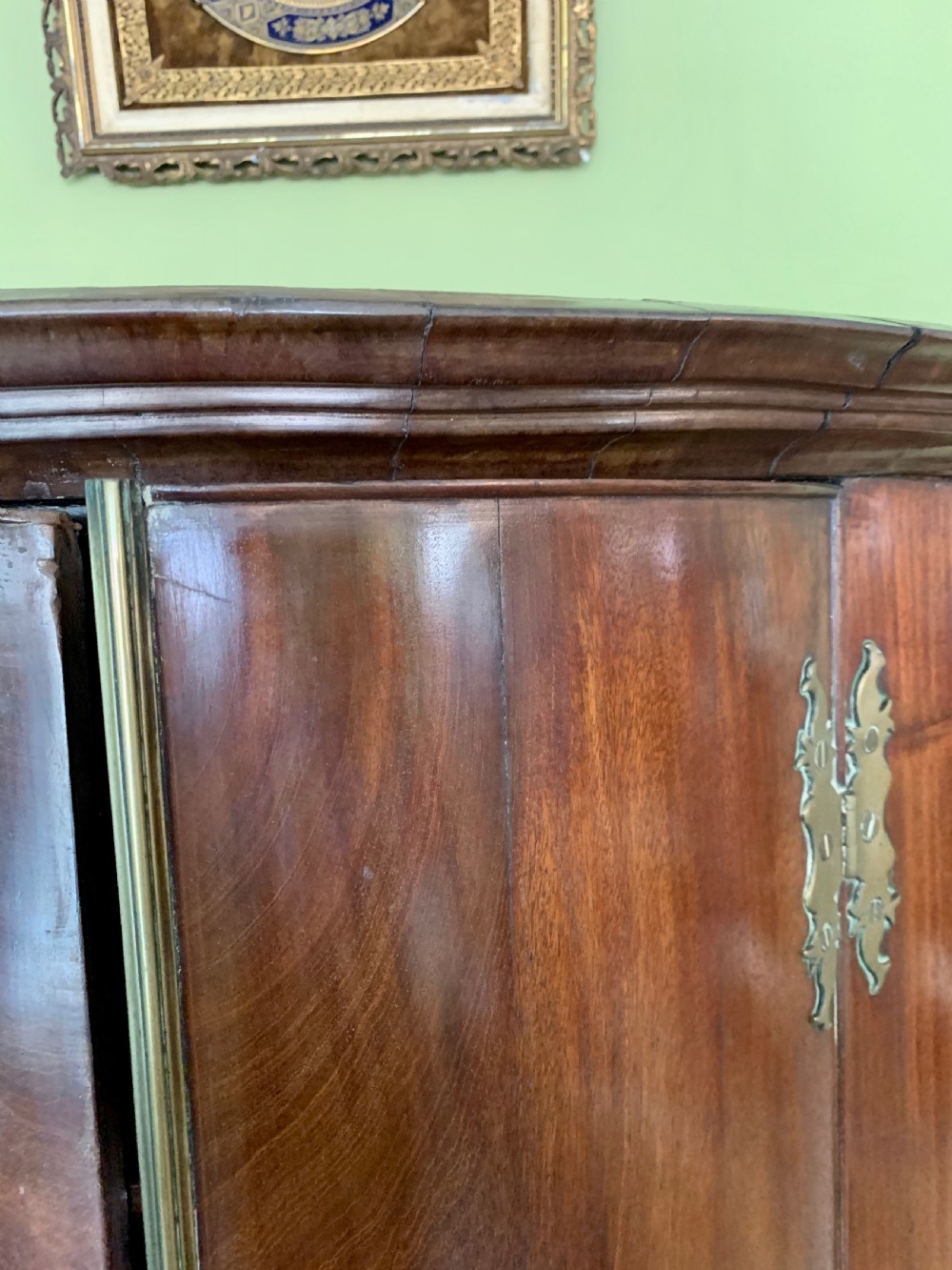 Georgian mahogany wall hanging bow front corner cupboard View IV
