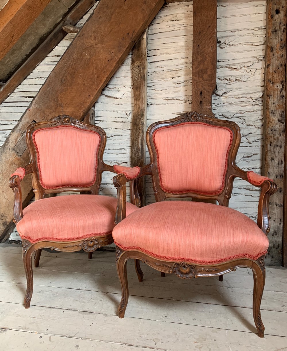 Pair of French Louis XV style fauteuil open armchairs View II