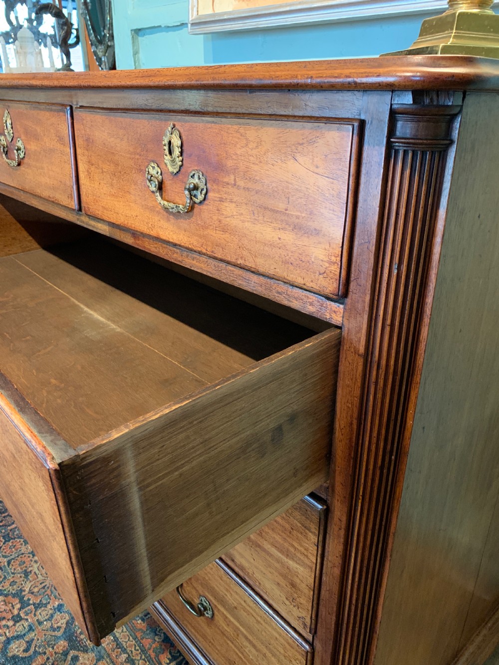 George III mahogany chest of drawers with column corners View VI