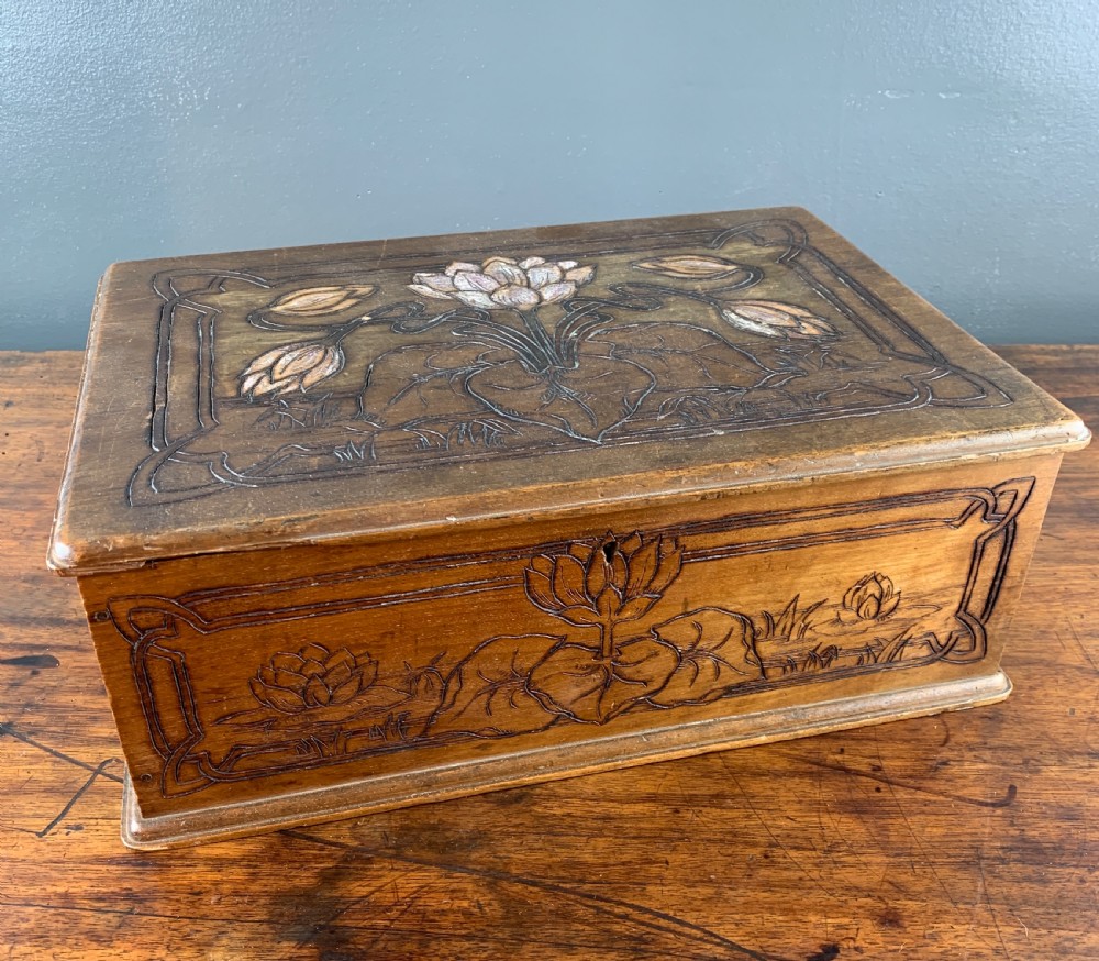 German Art Nouveau Jugendstil Carved Wooden Box