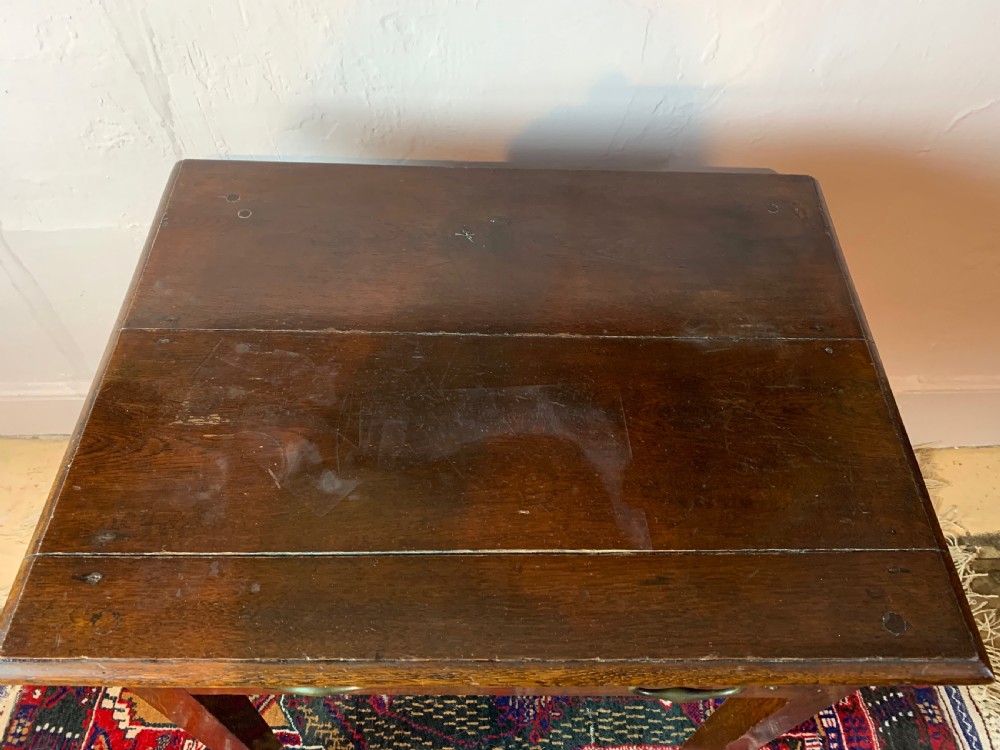 Georgian oak side table with single frieze drawer View IV