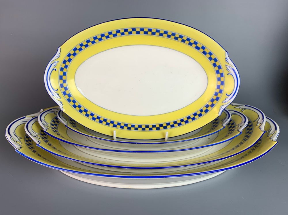 Betoule Legrand & Cie, Limoges porcelain dinner service 65 pieces View II