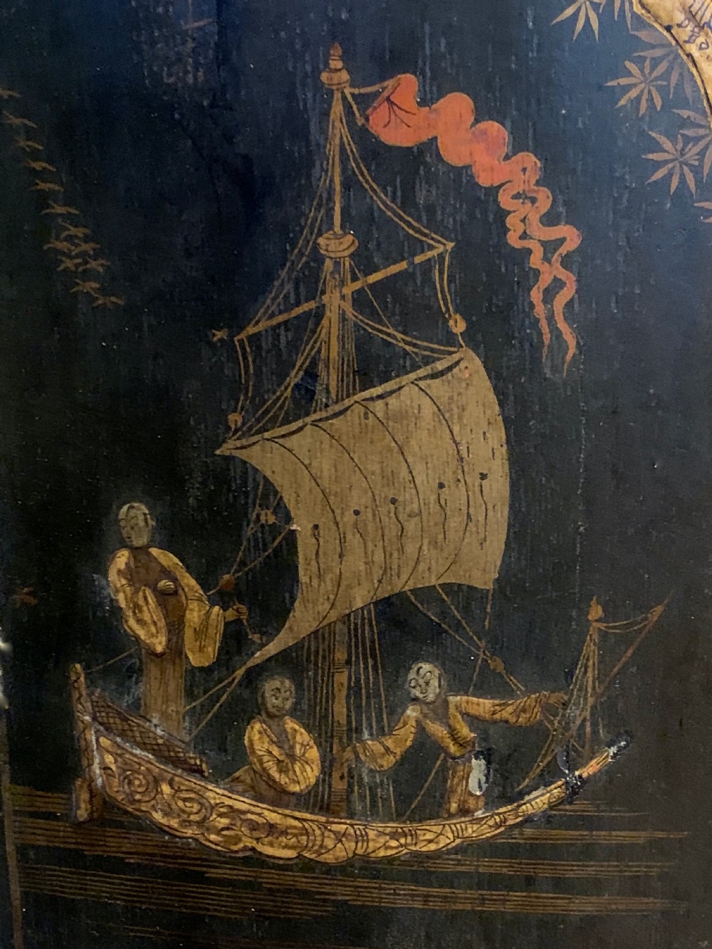 Georgian chinoiserie decorated japanned corner cupboard View IV